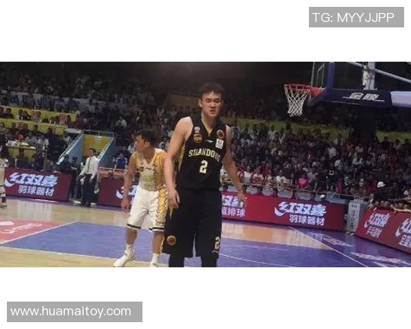 山东队与广厦队的精彩对决最终比分揭晓，谁能笑到最后呢